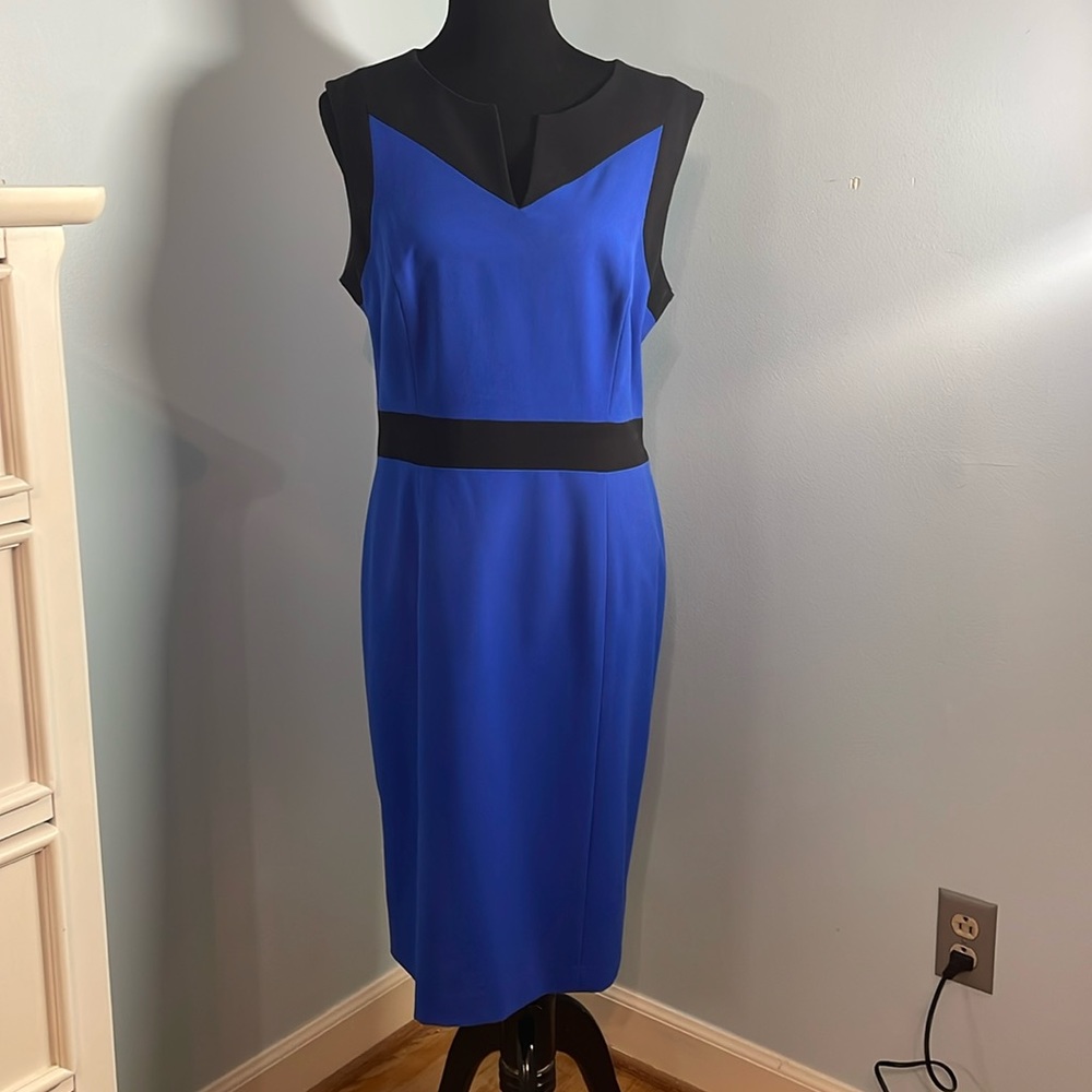 NINE WEST two tone dress. Size 14. Royal blue and black. Excellent condition. 😍